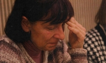 [나침반] 사제에게 성범죄 당하고 침묵 강요받은 수녀가 제도 고발…거룩함의 탈 쓰고 추악한 욕망 자행하는 종교 집단, 깨진 침묵 속 드러나는 뱀 굴의 실체 外