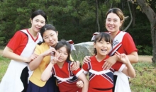 엄마와 함께라 더 기뻐요