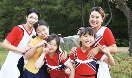 엄마와 함께라 더 기뻐요