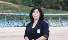 올해는 심사위원으로