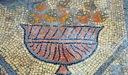 세계 종교 탐구 <51> 마약과 AI를 찾는 사람들, 드러나는 종교의 민낯 ②